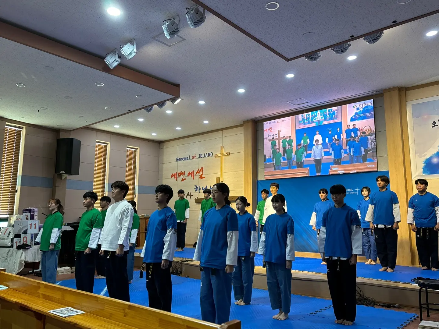 1f1aef81f0cd1.jpg