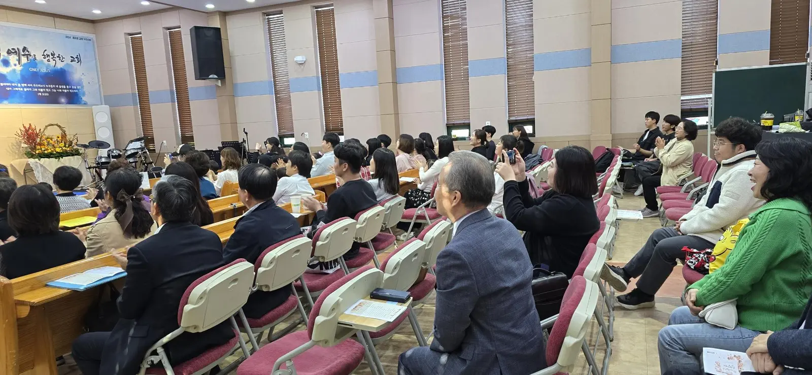 cd3825f558b25.jpg