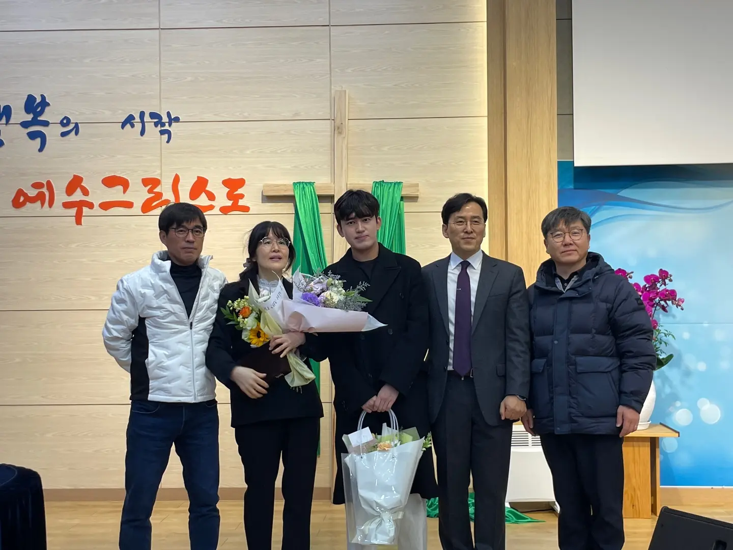 5395a71a43b42.jpg