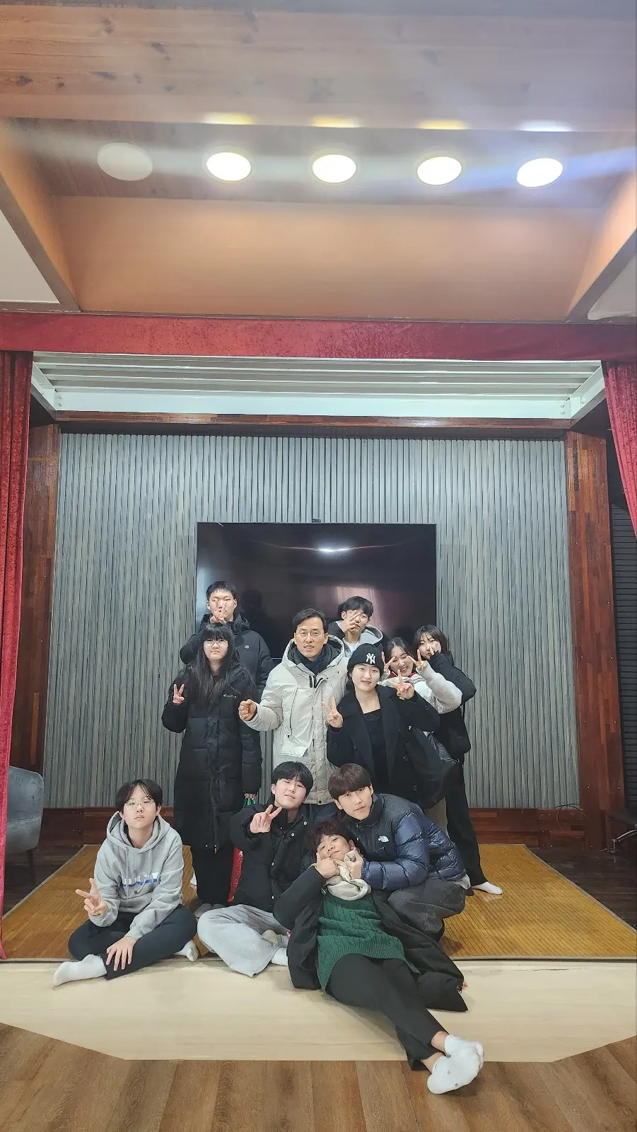 18d09bcfab433.jpg