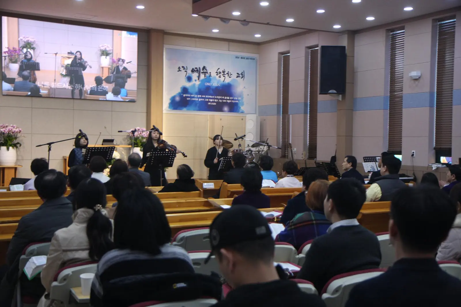 ead364159d13f.jpg