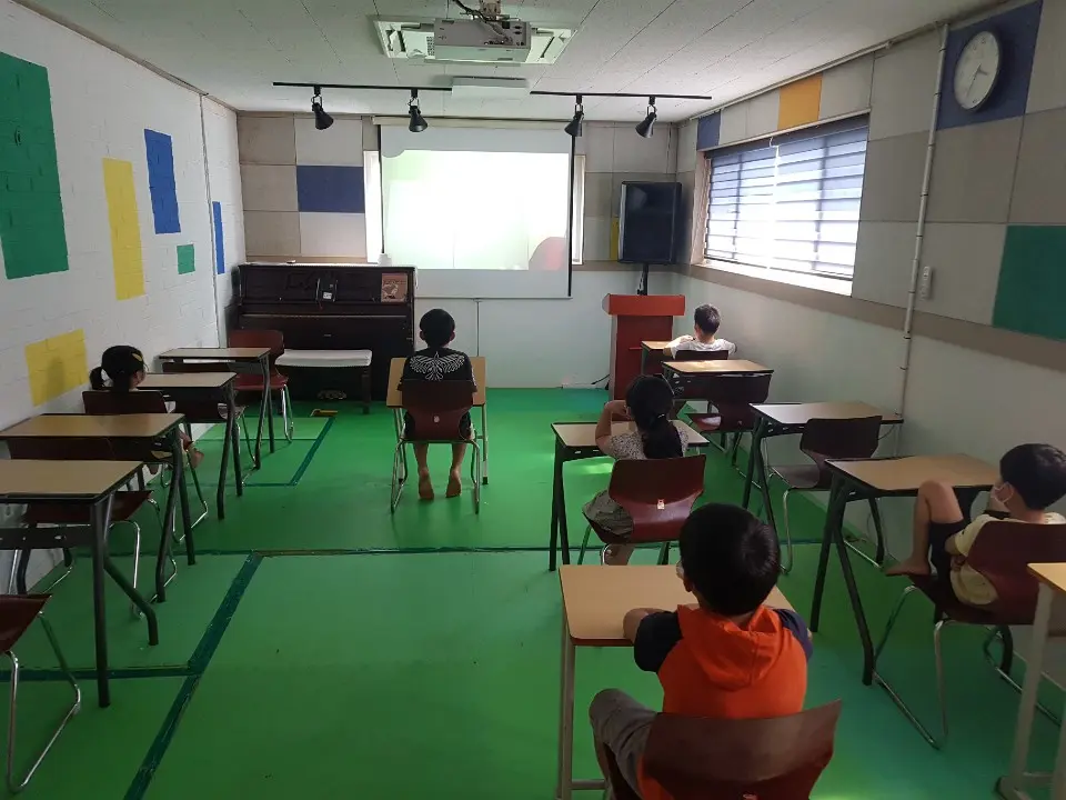 8a926ac52bd93.jpg